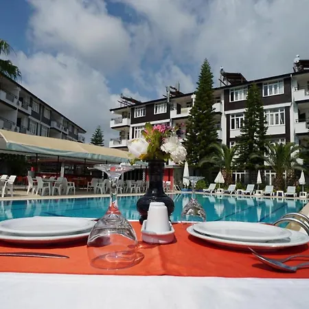 Otel Andros 3*